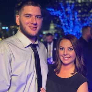 Meet your Posher, Casey